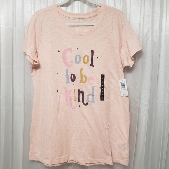 NWT Torrid Sz 0/L/12 Cool To Be Kind Slim Fit Short Sleeve Shirt - Picture 2 of 12